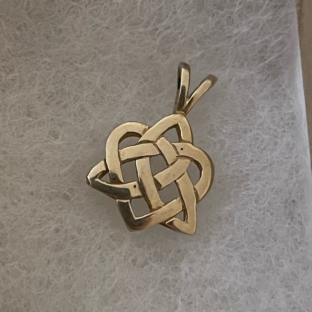 💛HP💛Vintage 14k Gold Celtic pendant - Picture 8 of 11